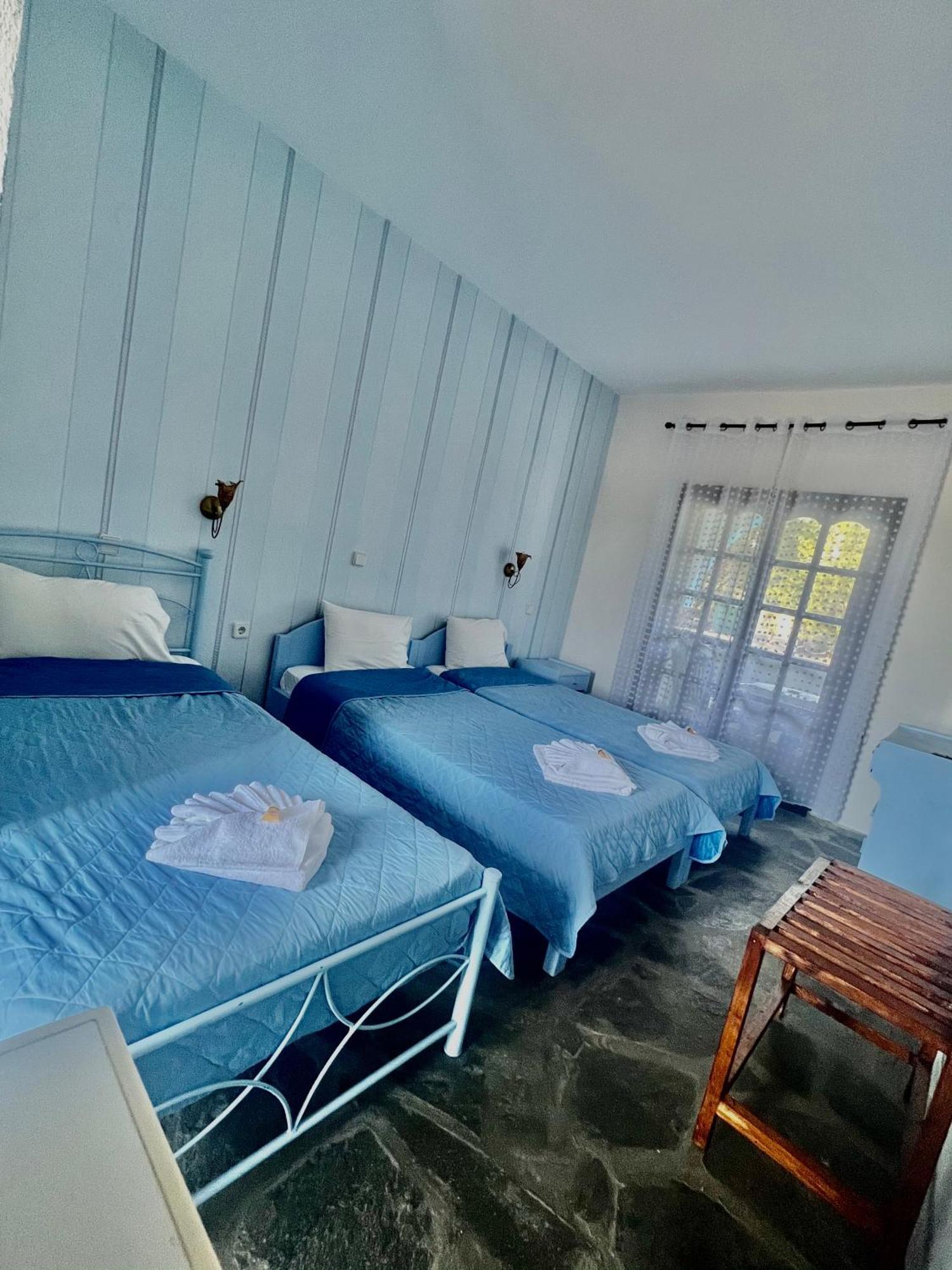 Blue Garden Inn Fourka Exteriér fotografie